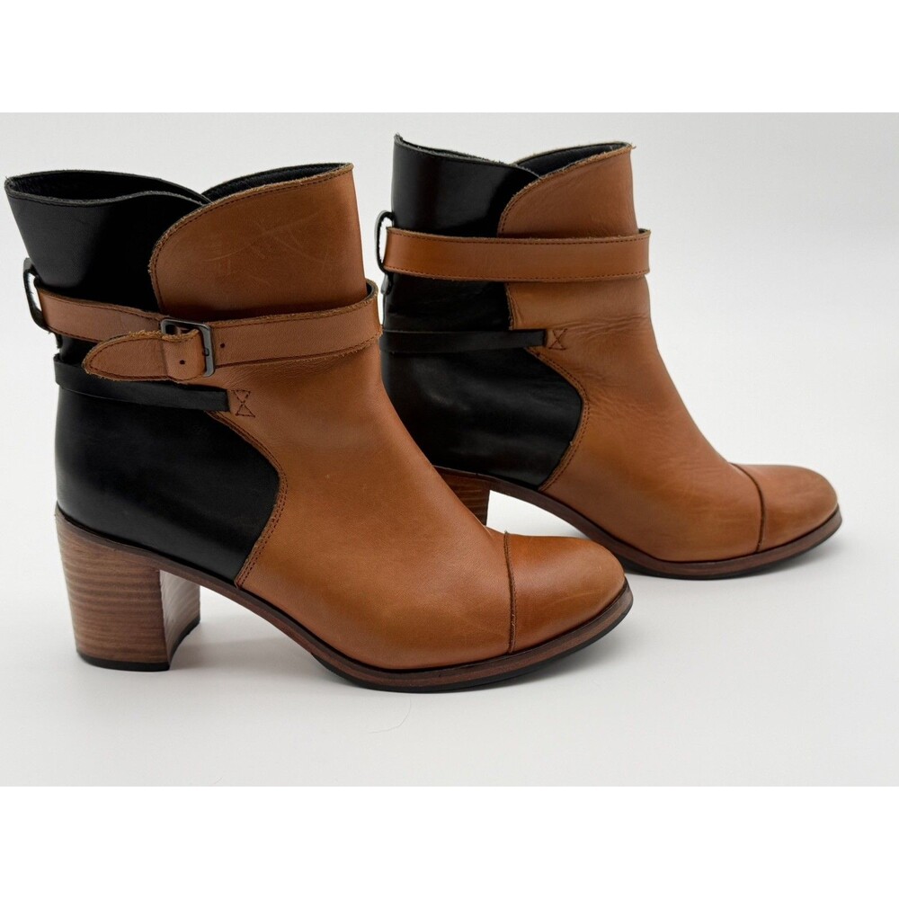 Wolverine 1000 Mile Samantha Pleet Bonny Women's 7.5 B Leather Heel‎ Ankle Boots